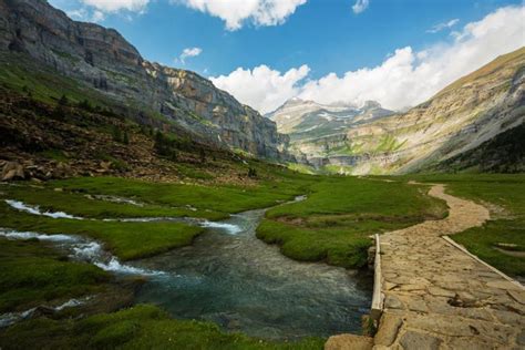 Cinco Parques Naturales Para Disfrutar Este Verano En Espa A