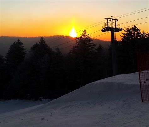 A Snowshoe Mountain Sunrise – photo by SpydeeTJB - High Country Weather