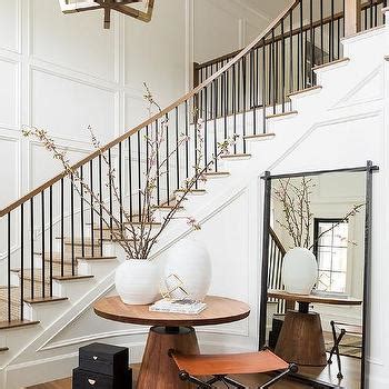 Curved Staircase Wall Decorating Ideas – Wall Design Ideas