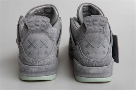 Jordan 4 Retro Kaws Grey