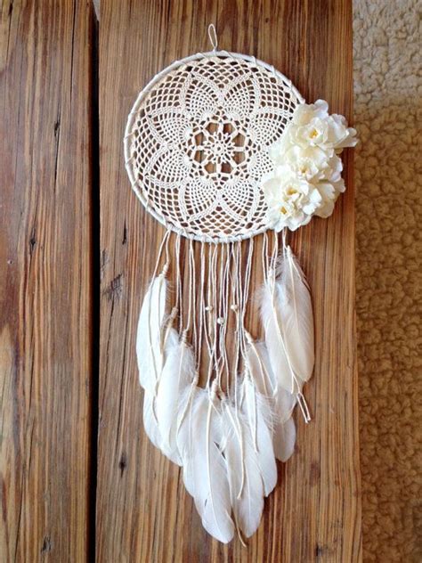 20 DIY Doily Crafts You Never Knew Possible Dreamcatchers Doily