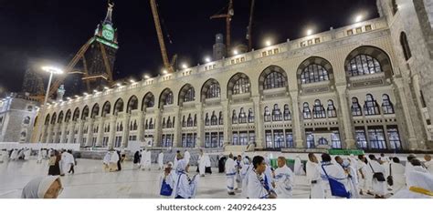 462 Masjidil Haram Night Images, Stock Photos, 3D objects, & Vectors ...