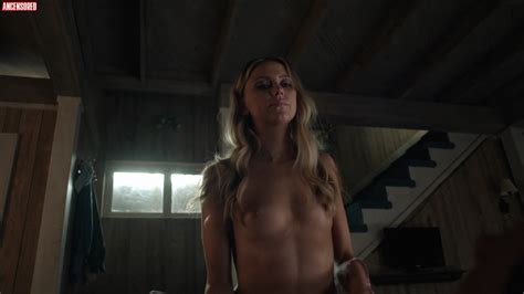 Riley Voelkel Nude Pics Page 1