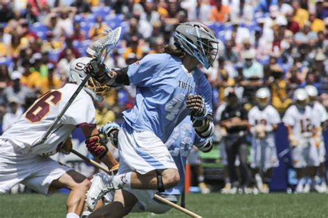 Tufts Wins 2014 NCAA Division III Lacrosse Title