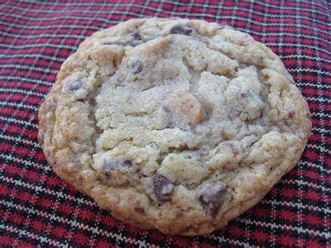 Toffee-chip Chocolate-chip - Cookies and Cups