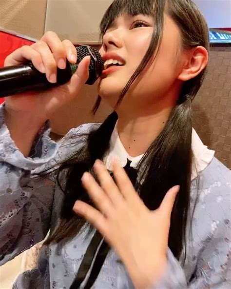 蒼山みことさんのインスタグラム動画 蒼山みことinstagram「歌ってみた。 「月を追う真夜中」♪藍井エイルさん Newpost