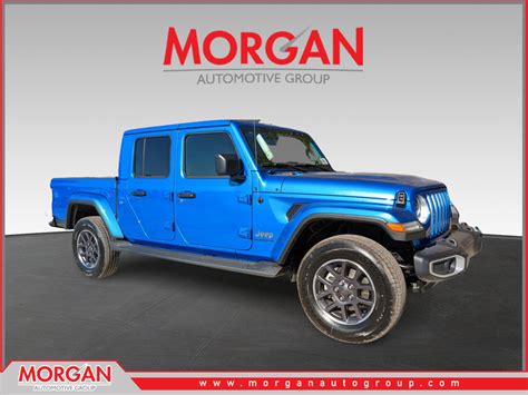 New Jeep Gladiator Overland D Crew Cab In L Morgan Auto