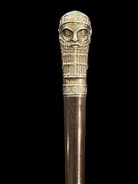 Proantic Stick With Silver Handle Depicting The Head Of A Persian War