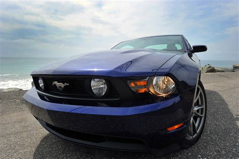 2011 Ford Mustang GT - HD Pictures @ carsinvasion.com