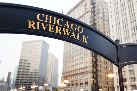 A Visual Guide to the Chicago Riverwalk: Infographic | UrbanMatter