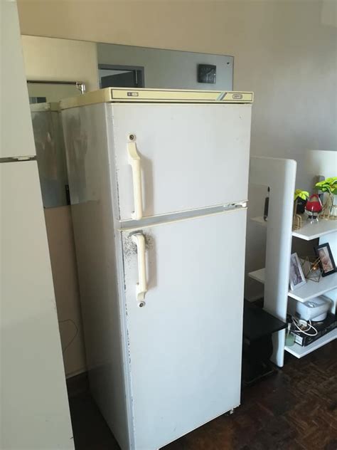 Defy Fridge Freezer In Good Working Condition For Sale SAVEMARI