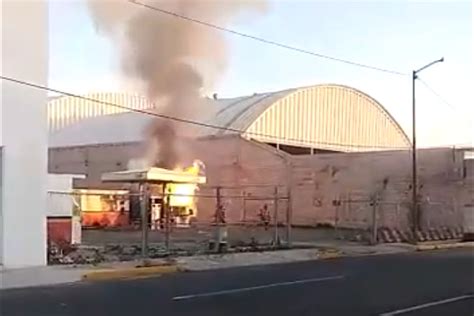 Pipa de gas se incendia en el EDOMÉX VIDEO