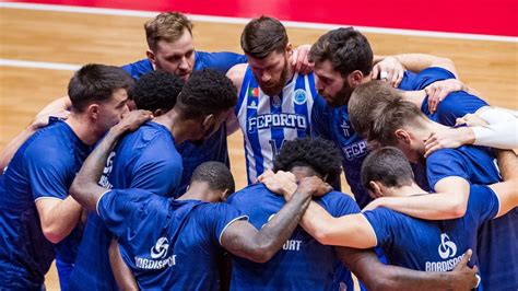 Fc Porto Basquetebol Drag Es De Excel Ncia Na Rom Nia