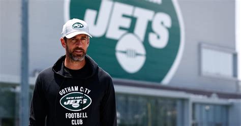 Aaron Rodgers return date: Latest news, updates as Jets QB back at ...