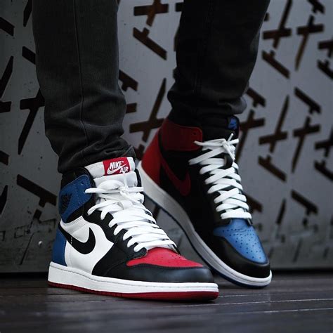 Air Jordan 1 Retro High Og Top 3 Hype Shoes Sneakers Men Fashion