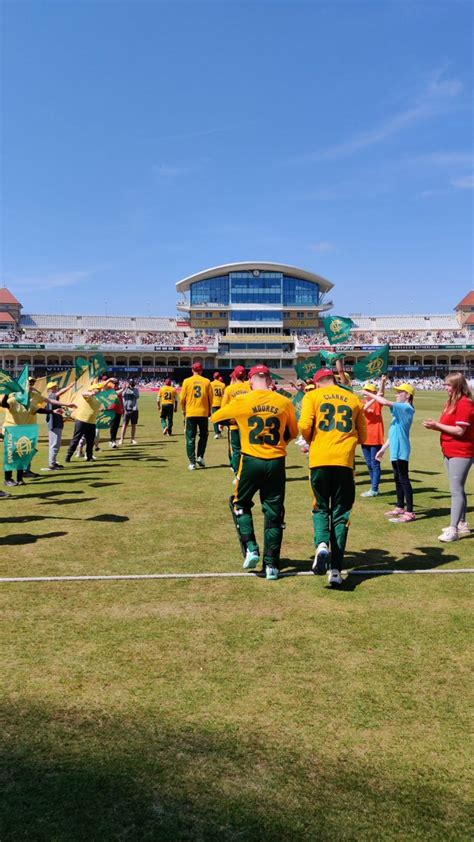 Notts Outlaws On Twitter PLAY Shaheen Shah Afridi With New Ball