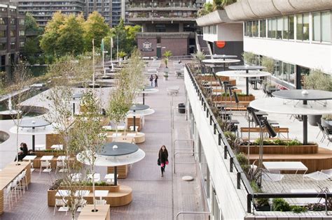 Gallery of Barbican Foodhall and Lounge / SHH - 21