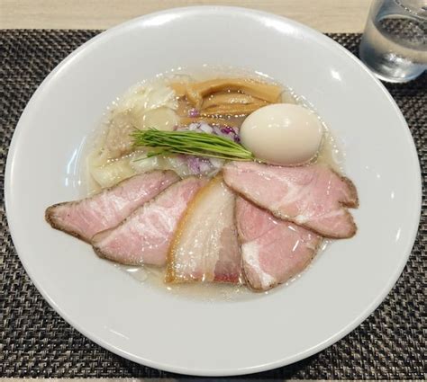 『特製中華蕎麦＜塩＞』宍道湖しじみ中華蕎麦 琥珀 東京本店のレビュー ラーメンデータベース