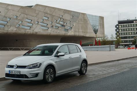 driving volkswagens plug  gte hybrid pictures roadshow
