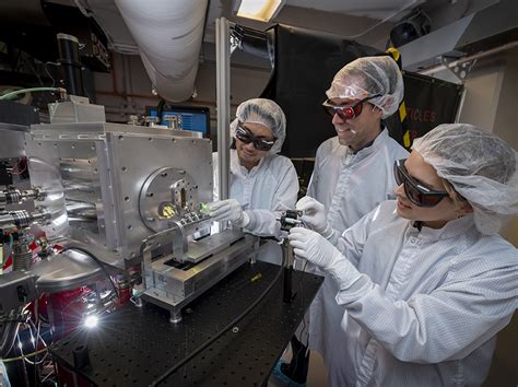 Berkeley Lab Laser Accelerator Bella Center Accelerator Technology