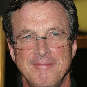 Michael Crichton - Bio, Facts, Family | Famous Birthdays