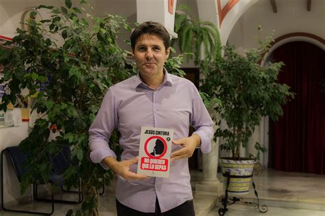 El periodista Jesús Cintora presenta su nuevo libro en Alcorcón