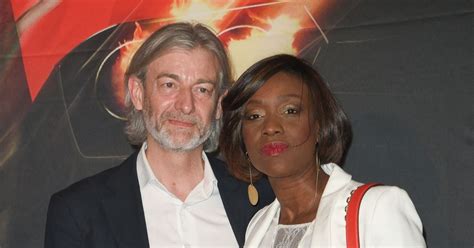 Gilles Verdez Et Sa Compagne Fatou Avant Premi Re Du Film Taxi Au