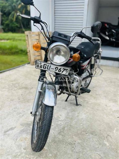 Bajaj Boxer Used Negotiable Sri Lanka