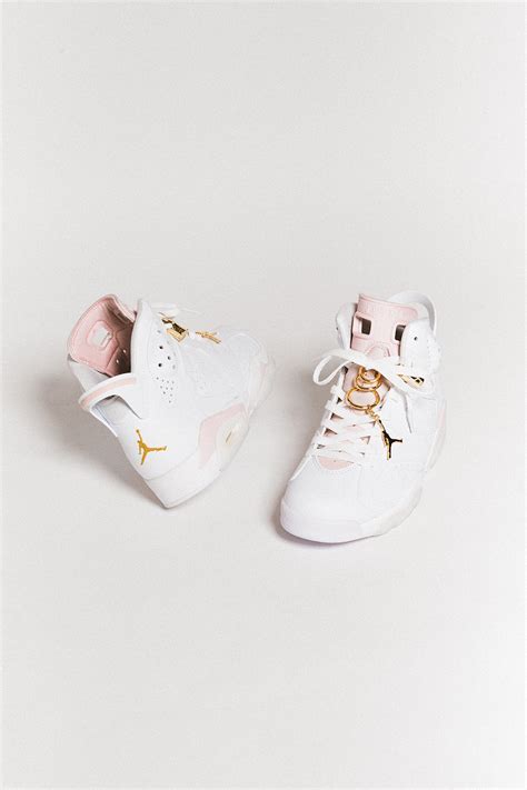 Wmns Air Jordan Vi Retro Gold Hoops Raffle Closed Footpatrol Blog