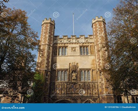 Trinity College in Cambridge Editorial Photo - Image of town, city ...