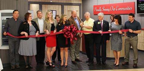 Ribbon Cutting At New Citizens National Bank Location Inside Food City