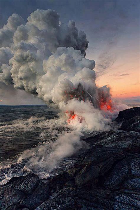 Hawaiian Underwater Volcano Volcano Erupt