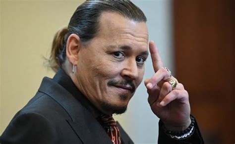 Johnny Depp fue encontrado inconsciente en una habitación de hotel