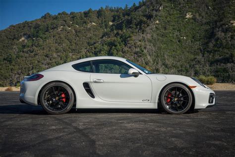 My Carrara White Cayman Gts Rennlist Porsche Discussion Forums