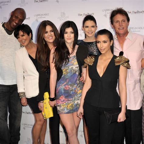 La Familia Kardashian En El Almuerzo Unbreakable De 2011 Los