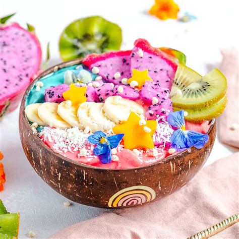 Rainbow Smoothie Bowl | Sweetened with Sun Blog