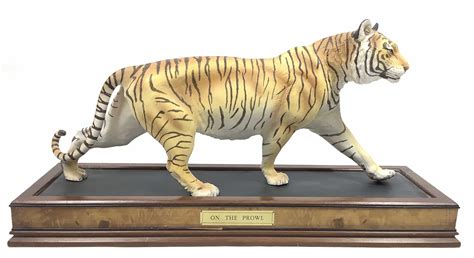 Lot Franklin Mint Porcelain Bengal Tiger Figurine