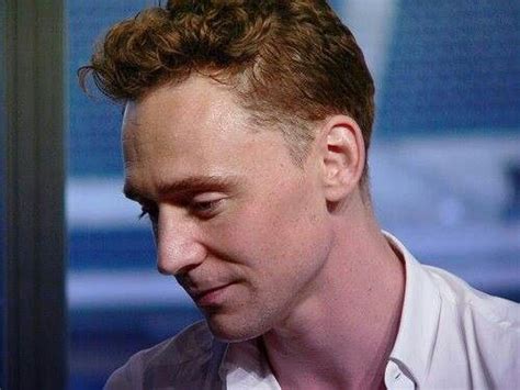 Pin By Stephanie Calvert On Tom Hiddleston Tom Hiddleston Photo