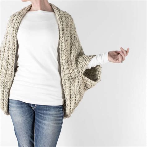 Easy Shrug Knitting Pattern : Get it Now