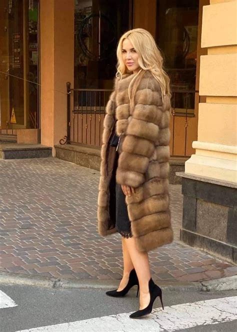 Pin On Fur Goddess In Zobele Sable Fur Coat Fur Fashion Fur Outfits