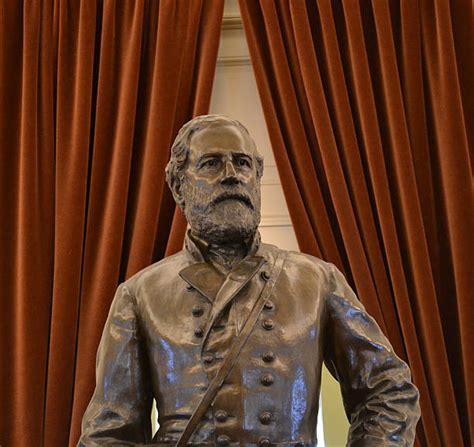 40+ Robert E Lee Statue Richmond Stock Photos, Pictures & Royalty-Free ...