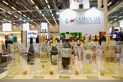 22 Bodegas De La Mancha Presumen De Vinos De Gran Calidad En Wine París