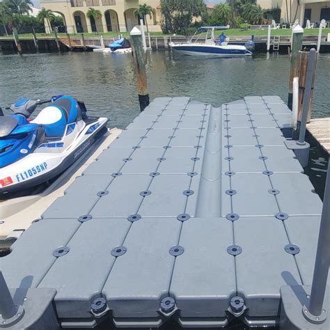 Boats From 17-22 Feet - Floating Boat Docks: Gulf Stream Docks