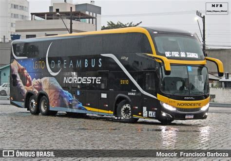 Expresso Nordeste 59110 em Balneário Camboriú por Moaccir Francisco