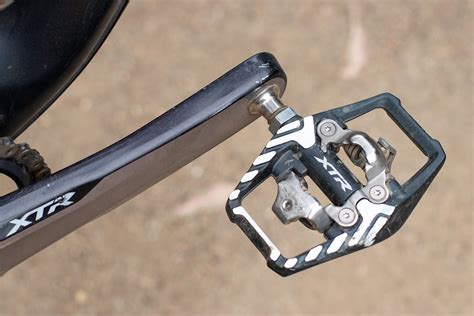 Shimano XTR Pedals - PRO BIKE CHECK: Brian Lopes' Ibis Mojo HD ...