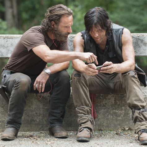 Download The Walking Dead Daryl Dixon Norman Reedus Andrew Lincoln Rick Grimes Tv Show Pfp