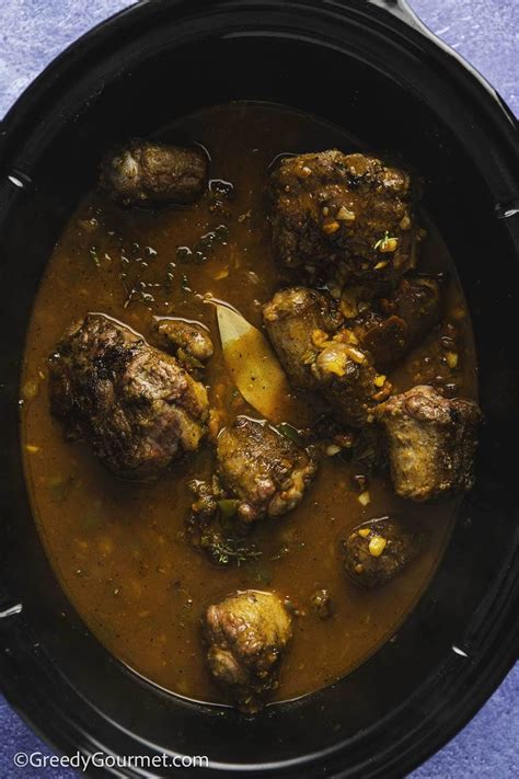 how to prepare oxtail in a slow cooker 1