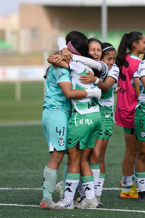 Santos Laguna vs Atlético de San Luis femenil sub 18 NZ67769