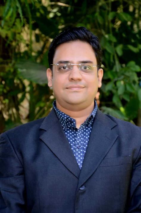 Dr Sachin Gupta