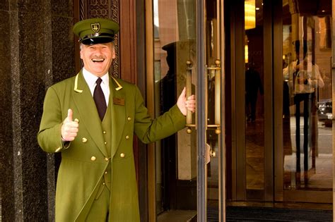 How Much To Tip Your Doorman Moving To America And New York